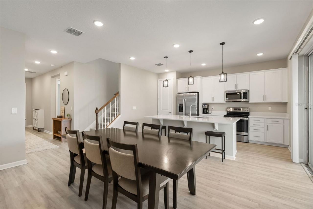 1542 Sugarbelle Circle , Mascotte, FL 34753 Photo