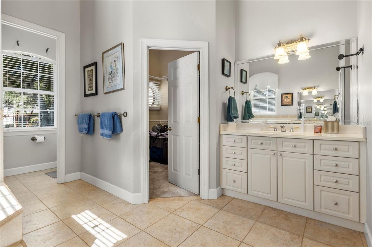 9527 Queensbury Court, Windermere, FL 34786 Photo