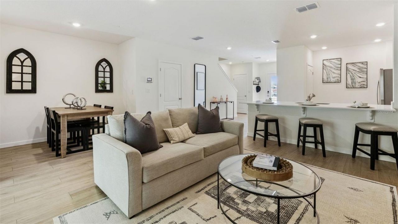 3269 Wye Oak Drive , Apopka, FL 32703 Photo