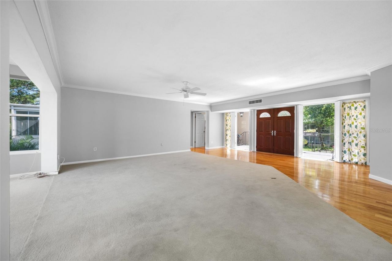 11 Country Club Drive , Unit 11, Largo, FL 33771 Photo