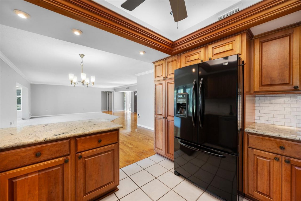 11 Country Club Drive , Unit 11, Largo, FL 33771 Photo