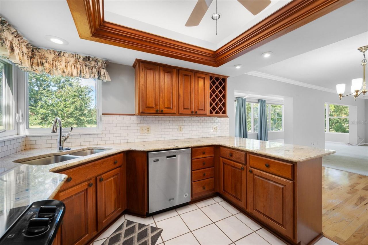 11 Country Club Drive , Unit 11, Largo, FL 33771 Photo