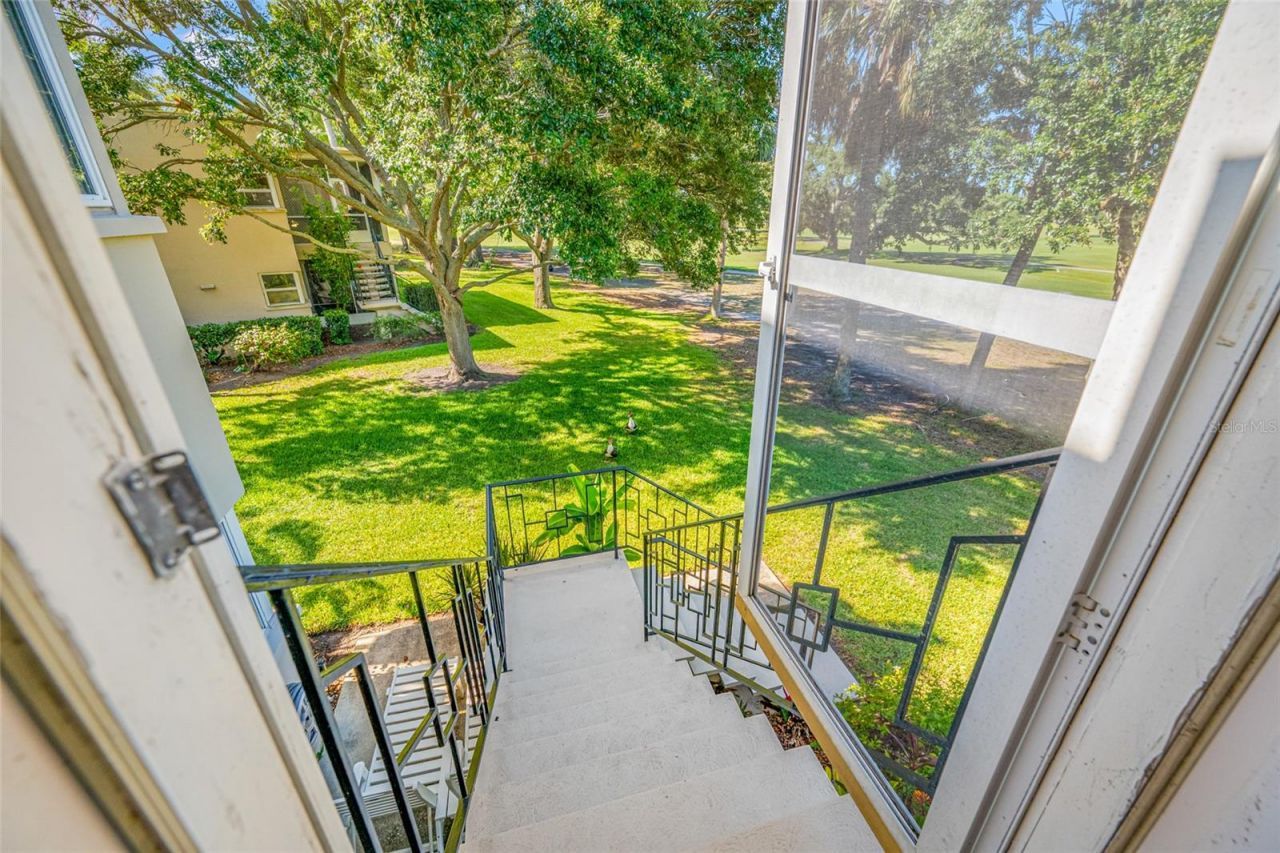 11 Country Club Drive , Unit 11, Largo, FL 33771 Photo
