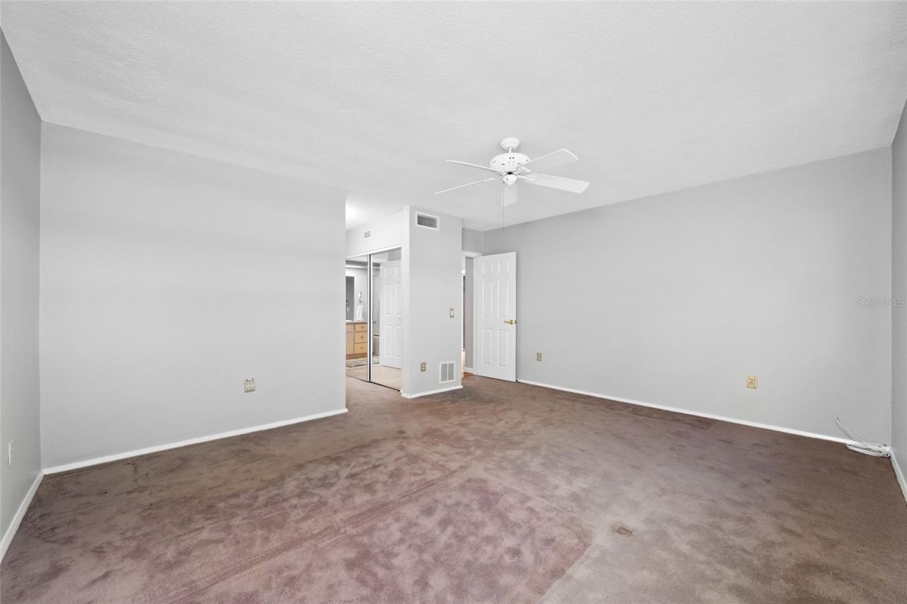 11 Country Club Drive , Unit 11, Largo, FL 33771 Photo