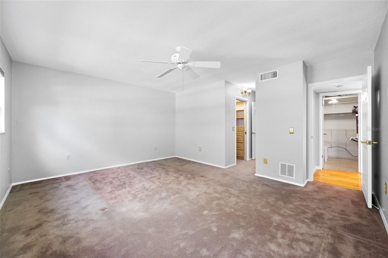 11 Country Club Drive , Unit 11, Largo, FL 33771 Photo