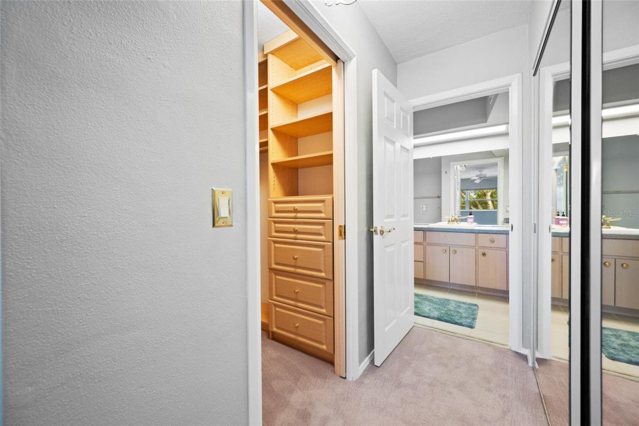 11 Country Club Drive , Unit 11, Largo, FL 33771 Photo