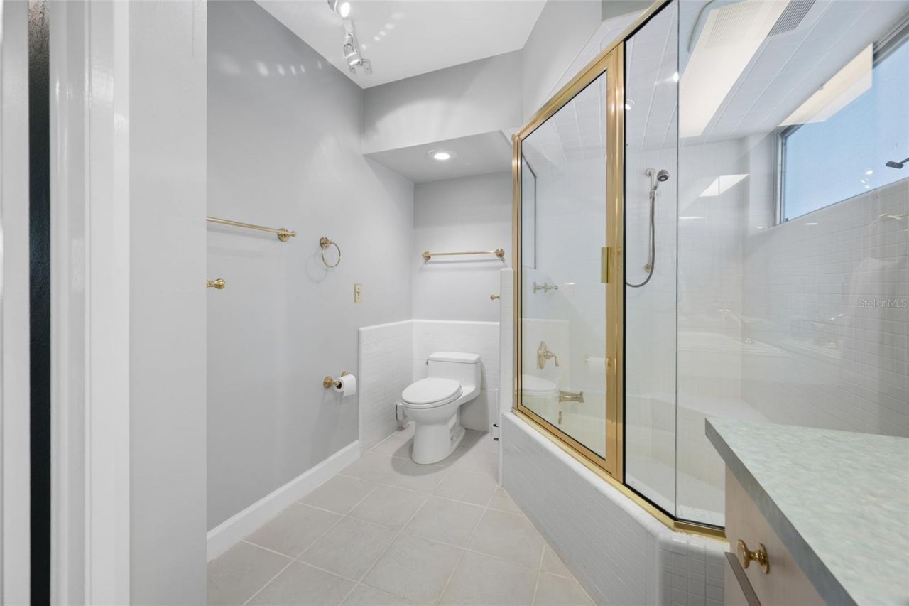 11 Country Club Drive , Unit 11, Largo, FL 33771 Photo