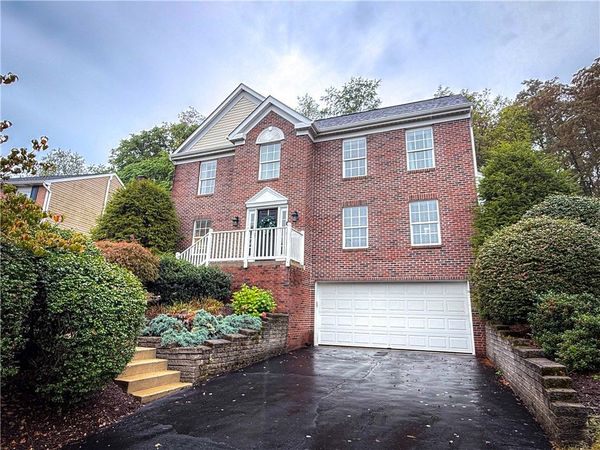 113 Pine Creek Dr, Venetia, PA 15367