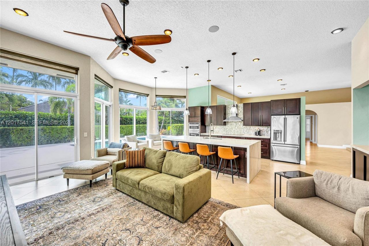 7944 SW 187 St , Cutler Bay, FL 33157 Photo