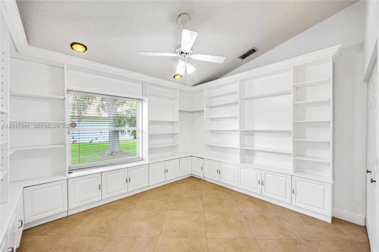 7944 SW 187 St , Cutler Bay, FL 33157 Photo