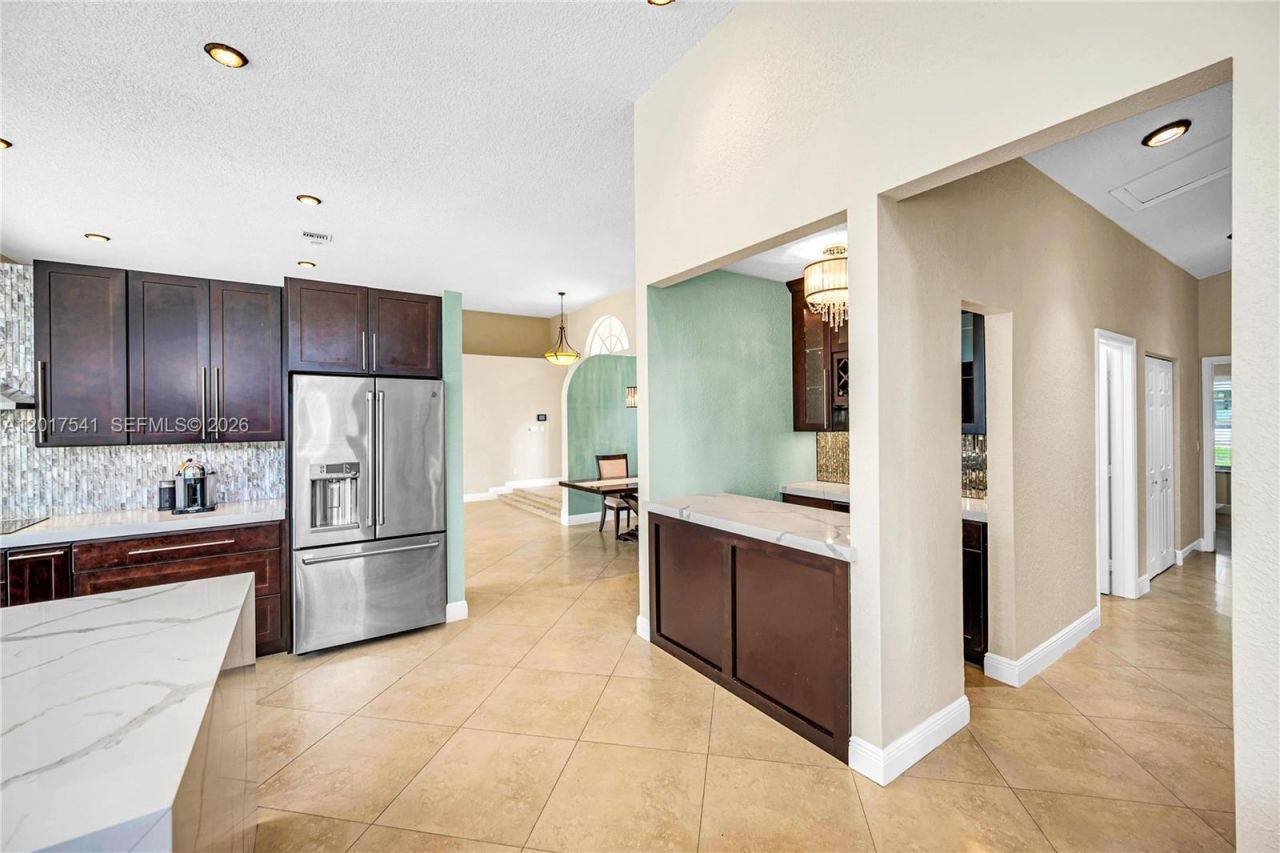 7944 SW 187 St , Cutler Bay, FL 33157 Photo