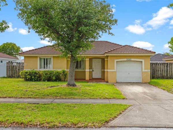 30362 SW 162nd Pl , Homestead, FL 33033