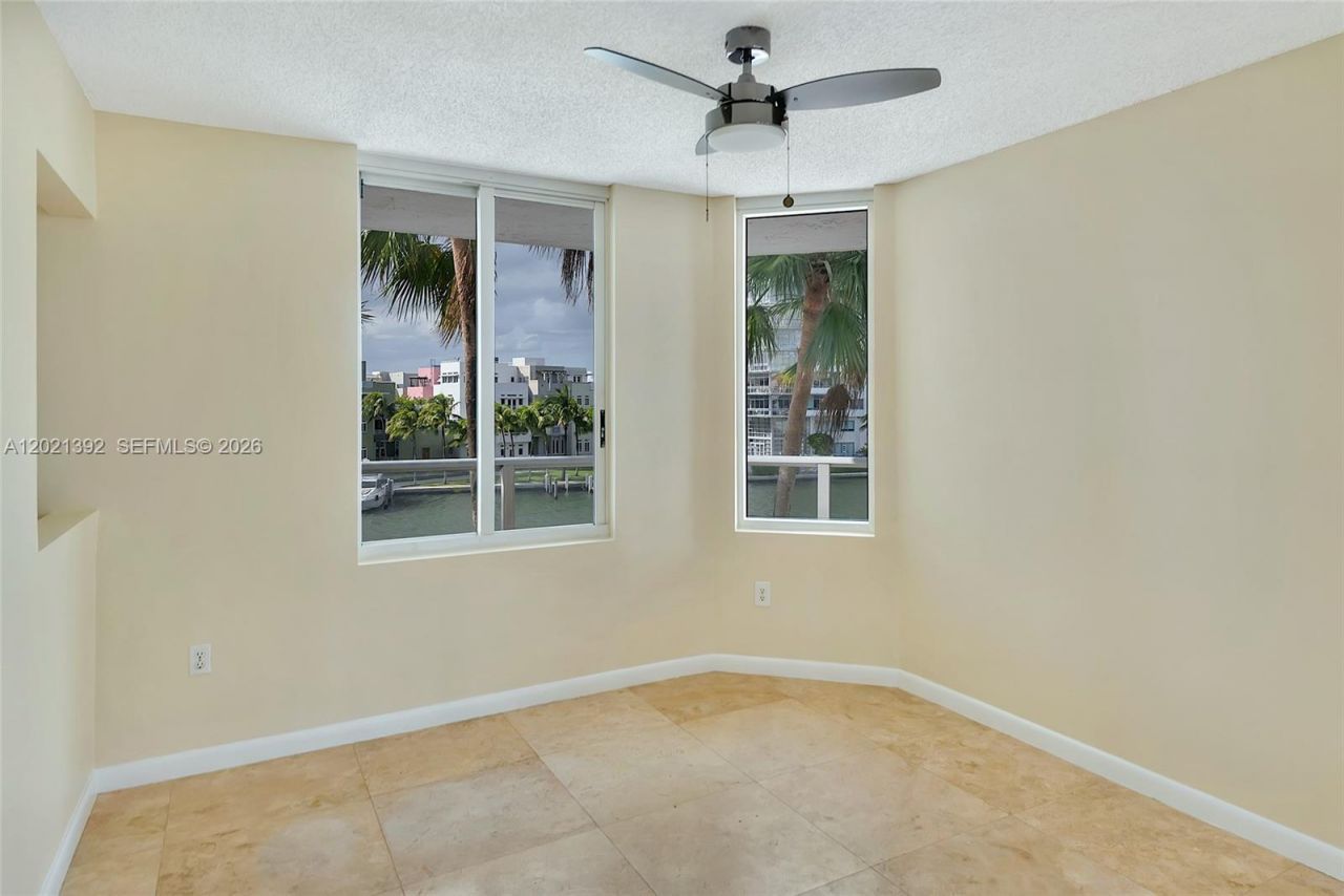 5900 Collins Ave , Unit 408, Miami Beach, FL 33140 Photo