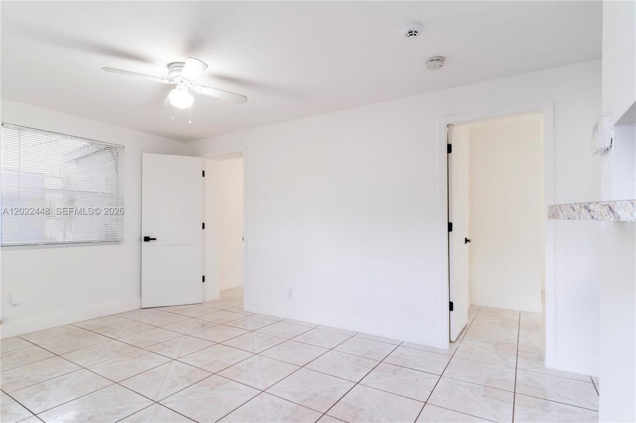 5820 Grant St, Unit Back, Hollywood, FL 33021 Photo