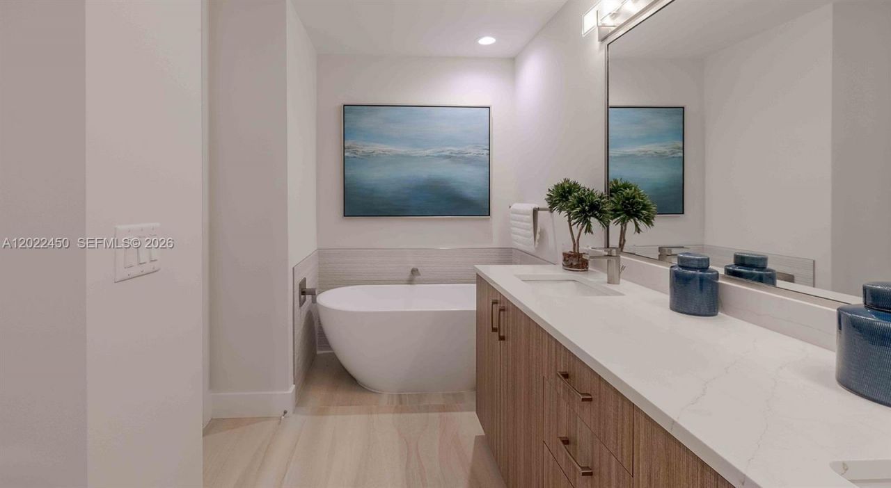 151 NE 5th Ave , Unit Lumen II, Delray Beach, FL 33483 Photo