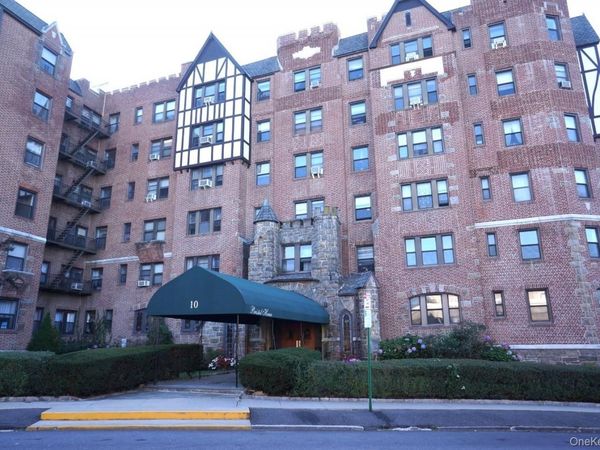 10 Nosband Avenue , Unit 3J, White Plains, NY 10605
