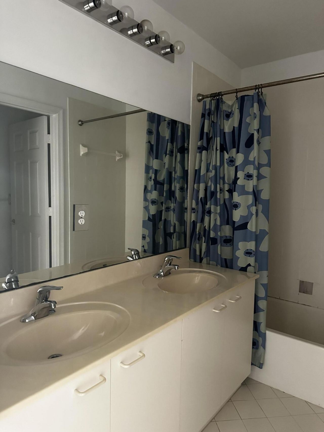 9754 Scribner Lane, Wellington, FL 33414 Photo
