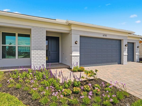 6783 68th Square, Vero Beach, FL 32967
