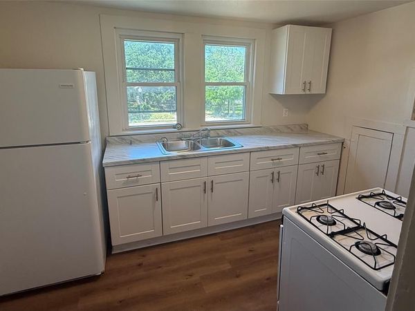 715 W Hickory Street , Unit A3, Denton, TX 76201