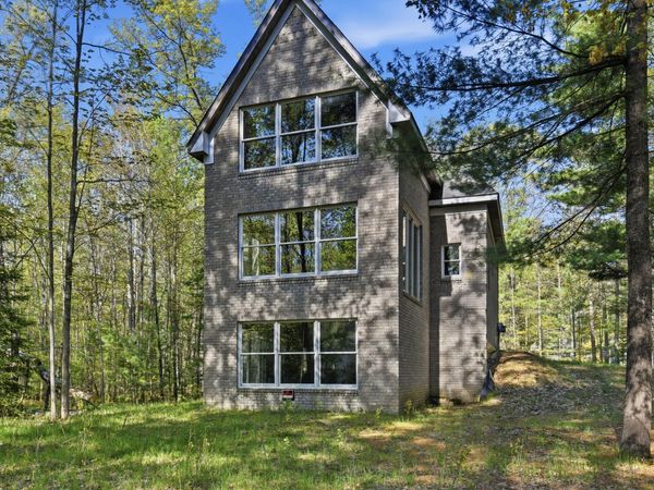 2088 E Higgins Lake Drive, Roscommon, MI 48653