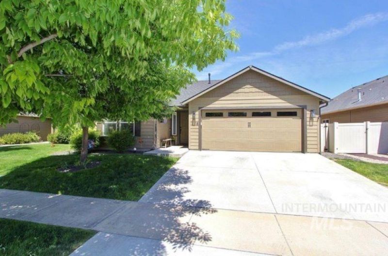 1208 W. Whisper St., Nampa, ID 83651 Main Photo