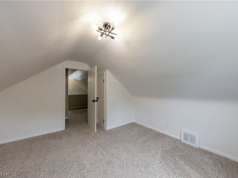 4688 E 173rd Street, Cleveland, OH 44128 Photo 23