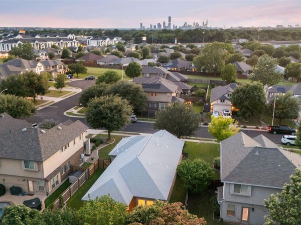 2705 Kingsland WAY , Austin, TX 78725
