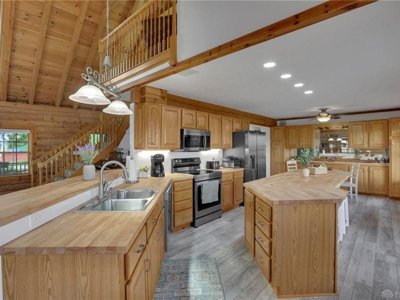 6928 State Route 734, Silvercreek Township, OH 45335 Photo 5