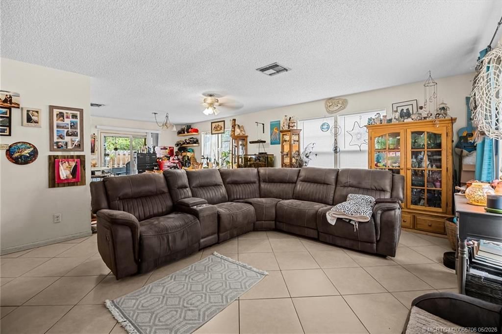 3248 SE Golden Gate Avenue, Stuart, FL 34997 Photo