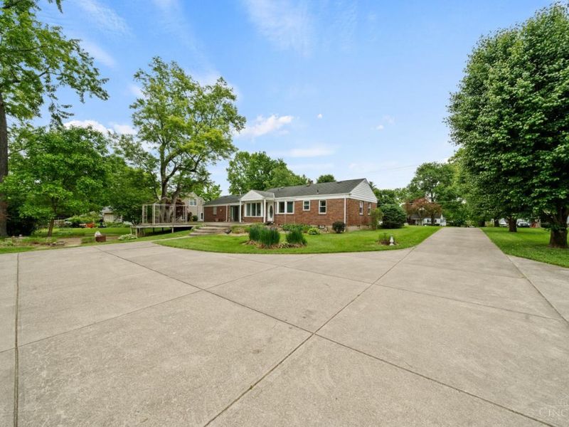 2100 Miles Road, Springfield Twp., OH 45231 Photo 33