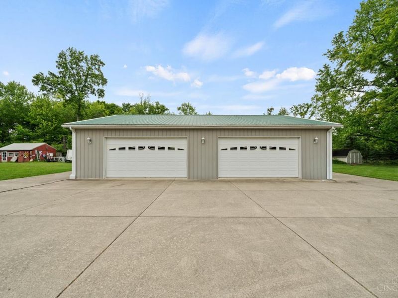 2100 Miles Road, Springfield Twp., OH 45231 Photo 5