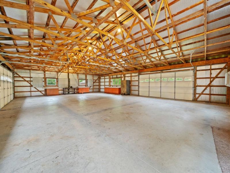 2100 Miles Road, Springfield Twp., OH 45231 Photo 7