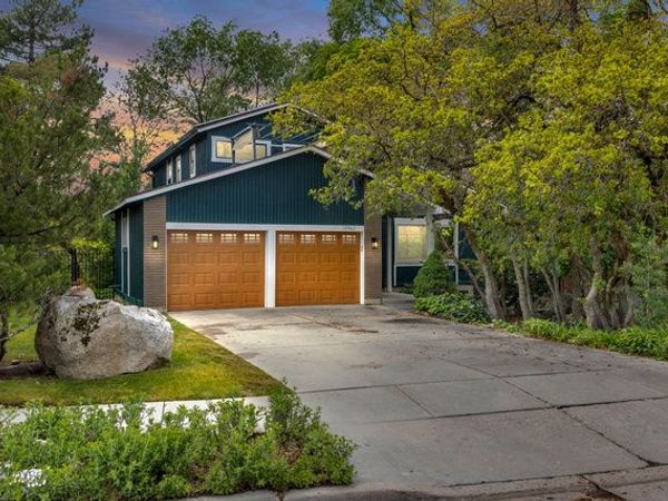10062 S BELL CANYON CIR , Sandy, UT 84092