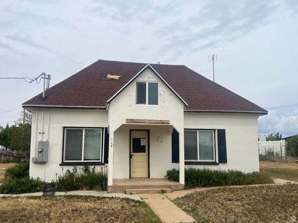 115 N 400 W, Blanding, UT 84511