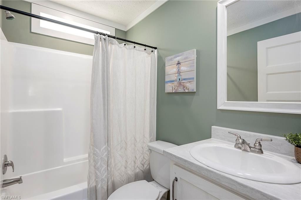93 Poinsettia Dr, Fort Myers, FL 33905 Photo