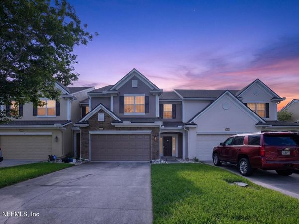 6280 AUTUMN BERRY Circle, Jacksonville, FL 32258