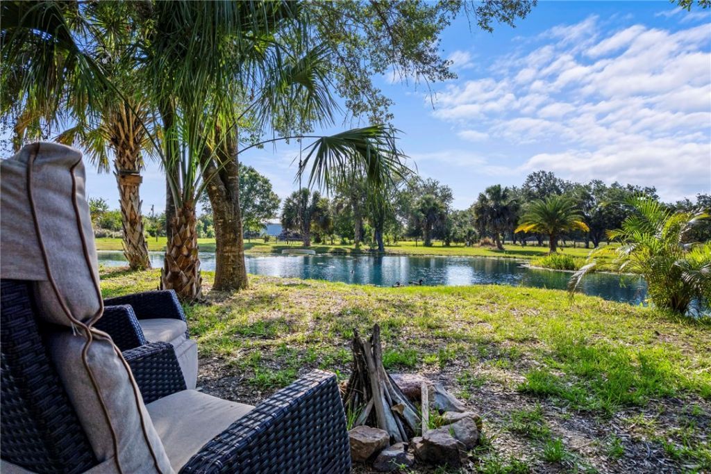 5250 21st Street Sw, Vero Beach, FL 32968 Photo