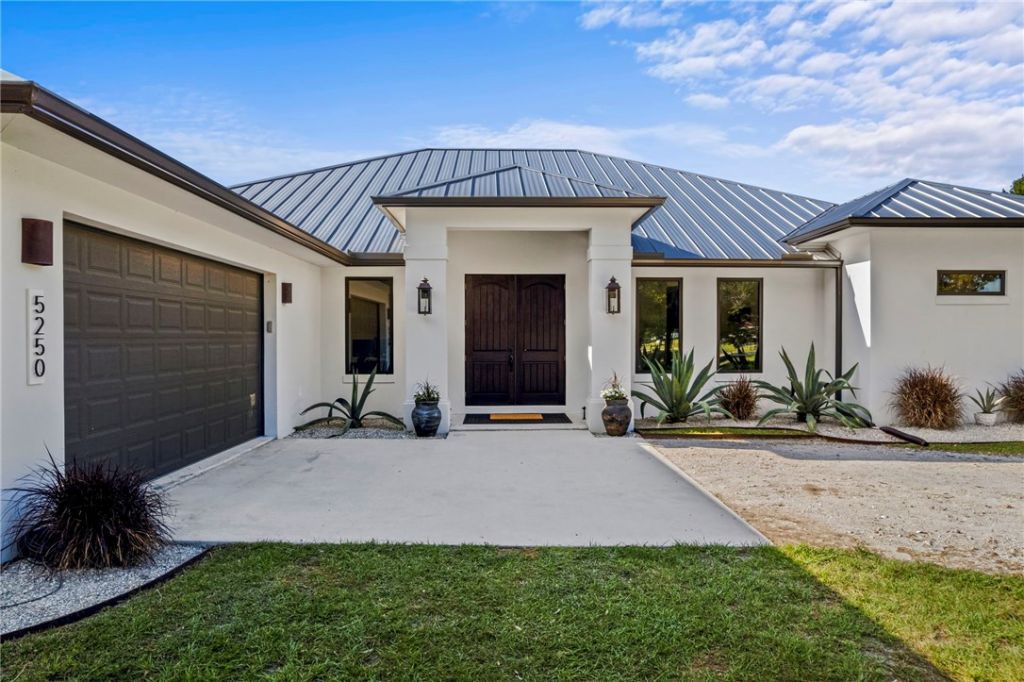 5250 21st Street Sw, Vero Beach, FL 32968 Photo