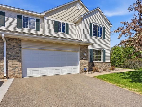 13358 Europa Court N, Unit 4, Hugo, MN 55038