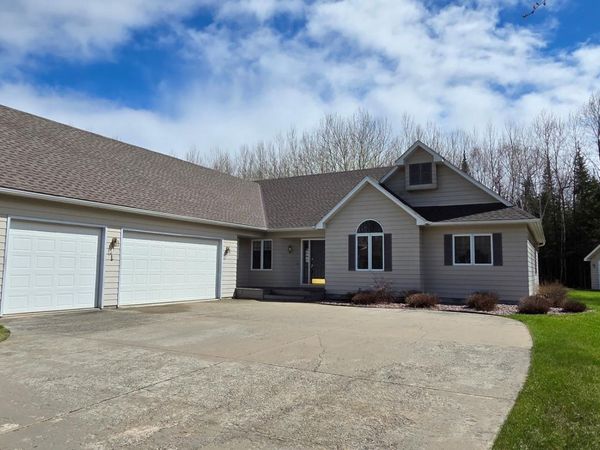 2205 Crabtree Boulevard, International Falls, MN 56649