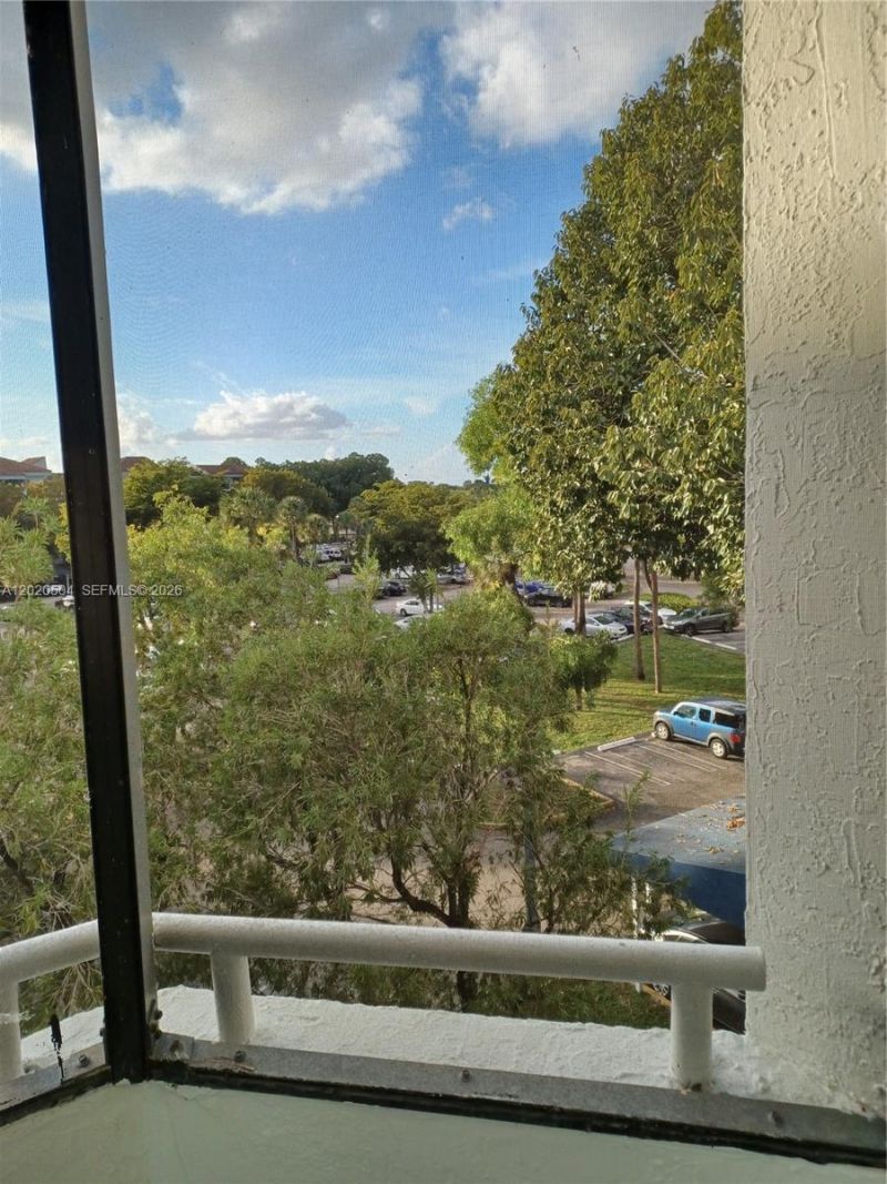 8275 SW 152nd Ave , Unit D-416, Miami, FL 33193 Photo