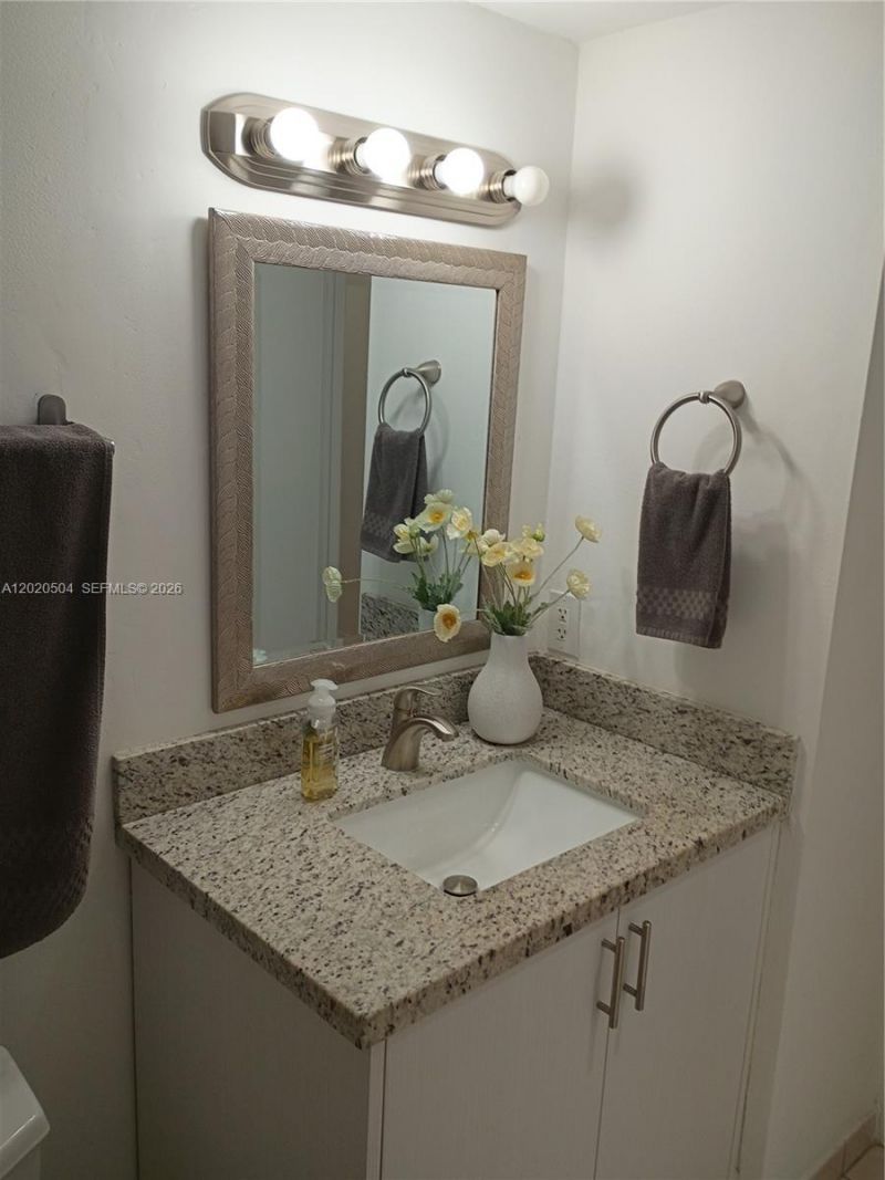 8275 SW 152nd Ave , Unit D-416, Miami, FL 33193 Photo