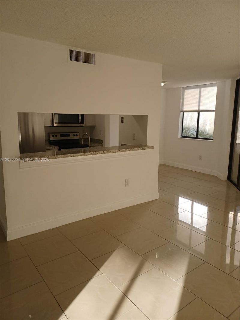 8275 SW 152nd Ave , Unit D-416, Miami, FL 33193 Photo