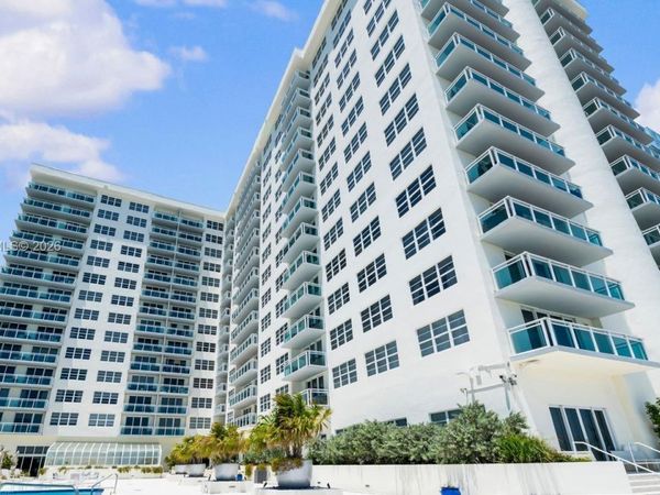 6917 Collins Ave , Unit L-107, Miami Beach, FL 33141