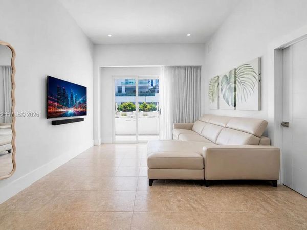 6917 Collins Ave, Unit L-107, Miami Beach, FL 33141