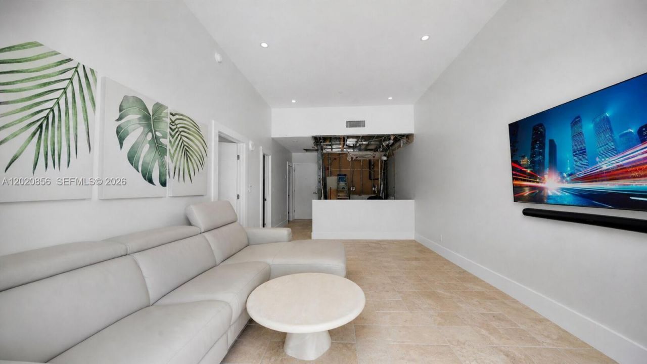 6917 Collins Ave , Unit L-107, Miami Beach, FL 33141 Photo