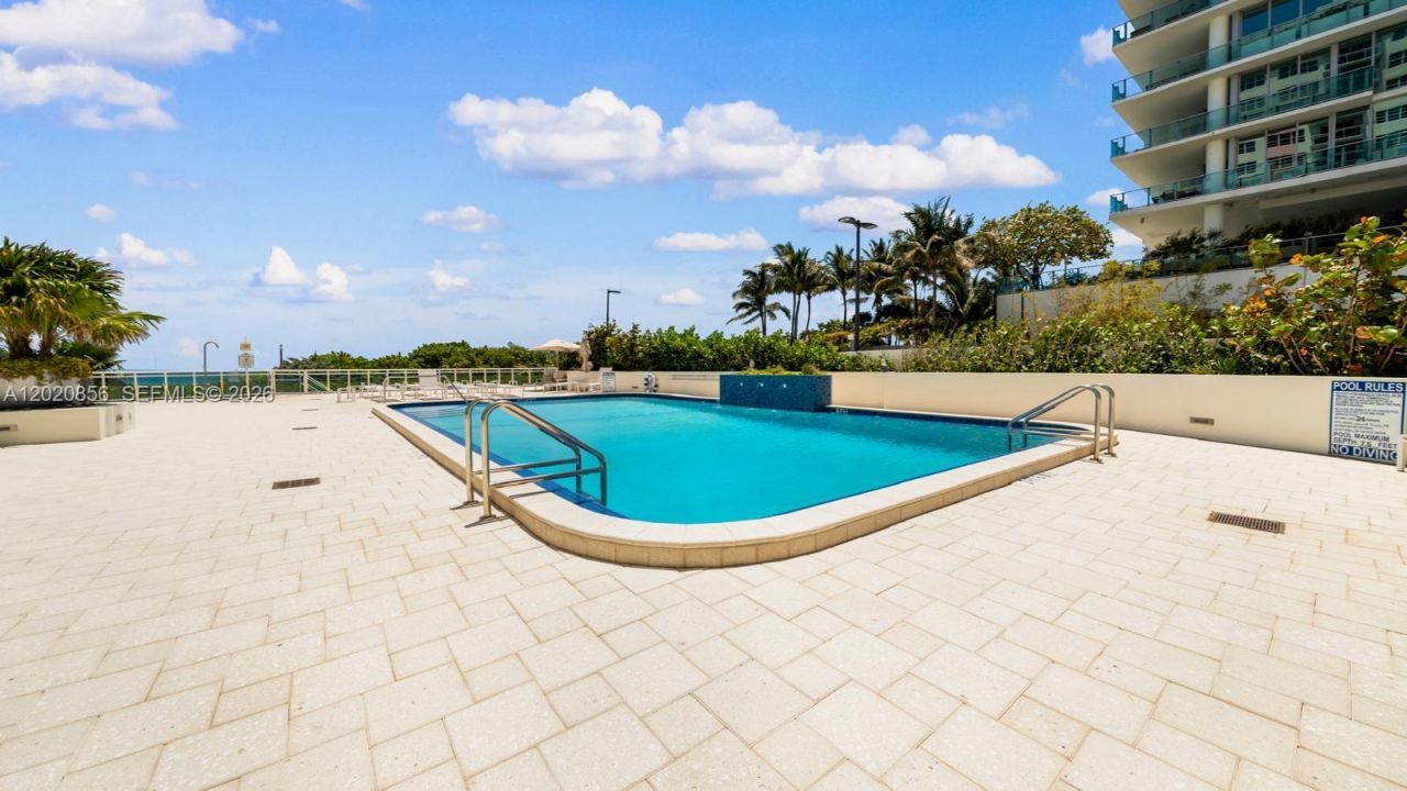 6917 Collins Ave, Unit L-107, Miami Beach, FL 33141 Photo