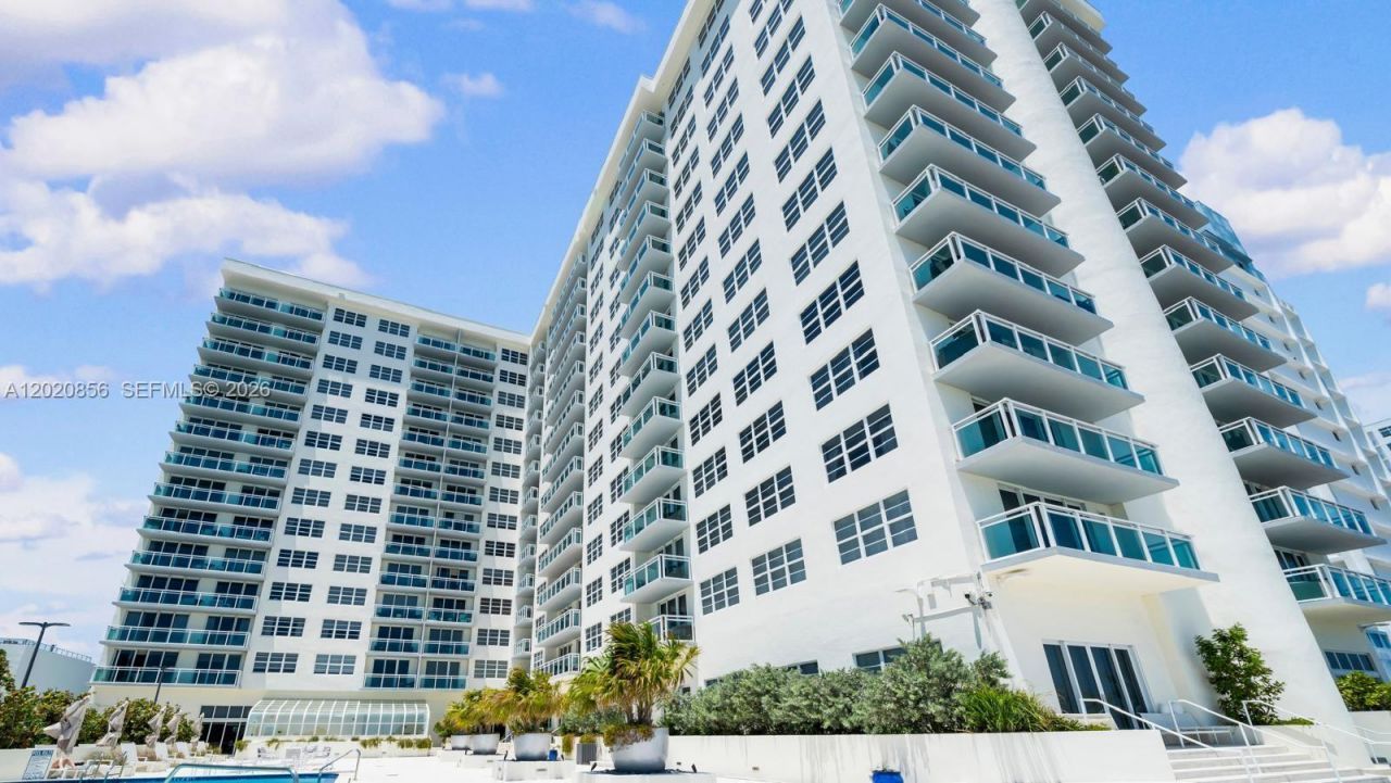6917 Collins Ave, Unit L-107, Miami Beach, FL 33141 Photo