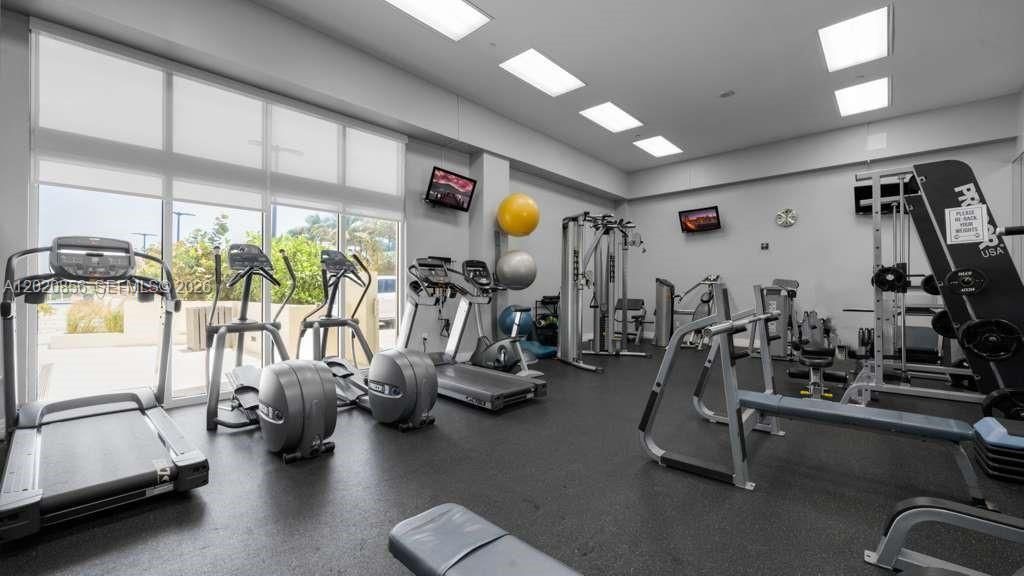 6917 Collins Ave, Unit L-107, Miami Beach, FL 33141 Photo