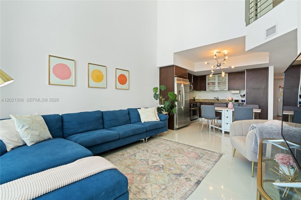 41 SE 5th St, Unit 1609, Miami, FL 33131 Photo